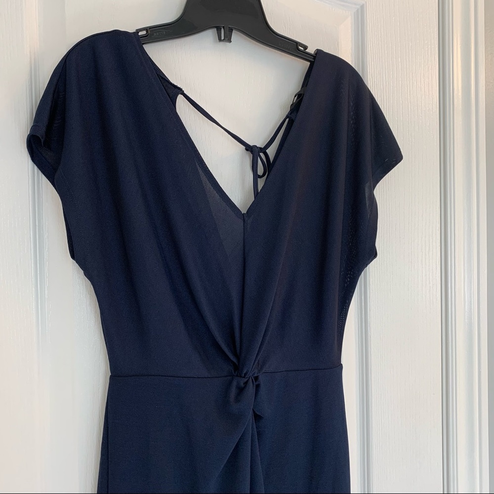 Dynamite Knot Detail Short Sleeve Dress. Size XS.